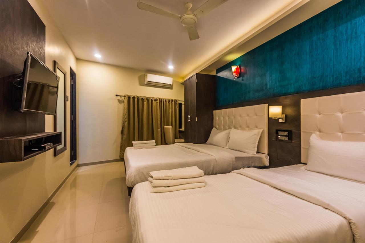 Hotel Atlas Grand Andheri East Mumbai Exterior photo